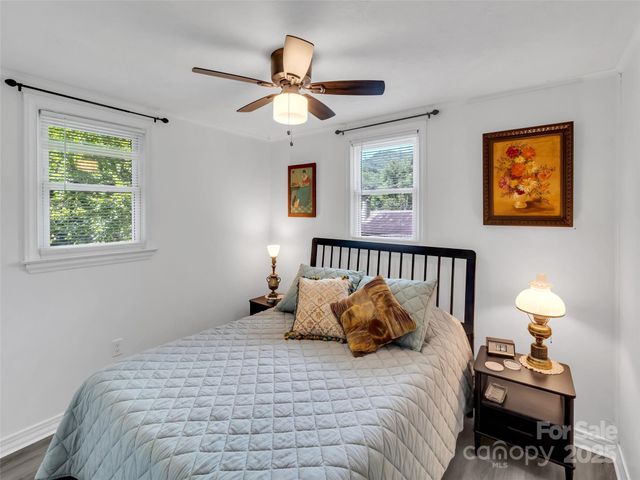 340 Mauney Cove Road, Waynesville, NC 28786