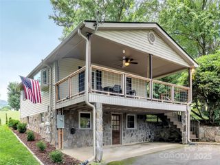 340 Mauney Cove Road, Waynesville, NC 28786