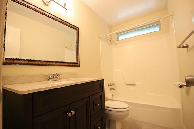 13 Maywind Court, The Woodlands, TX 77381