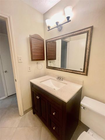 13 Maywind Court, The Woodlands, TX 77381
