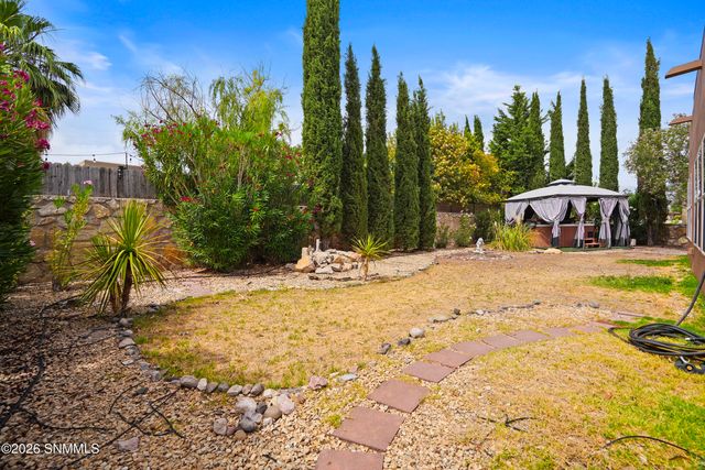 3944 Monte Lindo Court, Las Cruces, NM 88012