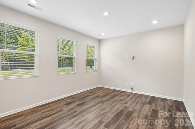 1368 Galloway Road, Charlotte, NC 28262