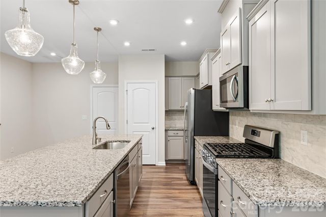 1368 Galloway Road, Charlotte, NC 28262