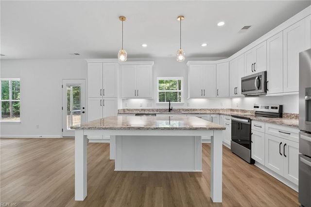 2109 Holland Corner RD, Suffolk, VA 23437