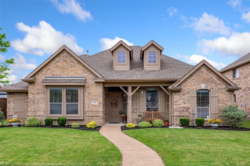 11774 Forestbrook Drive, Frisco, TX 75035