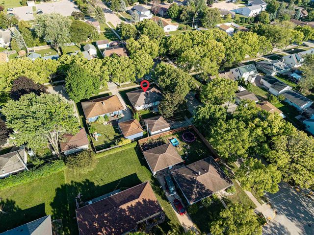 352 S JOSEPH STREET, Kimberly, WI 54136