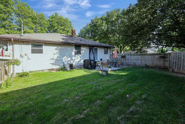 352 S JOSEPH STREET, Kimberly, WI 54136