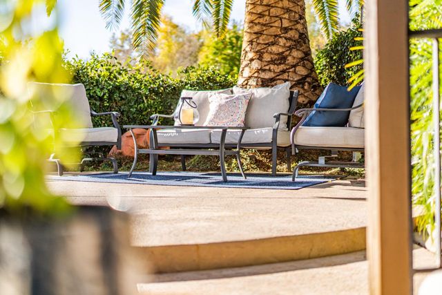 141 Bridgeway Ct, Roseville, CA 95678