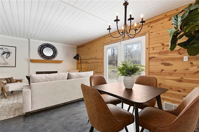 5107 Rock Creek Lane, Mission, KS 66205