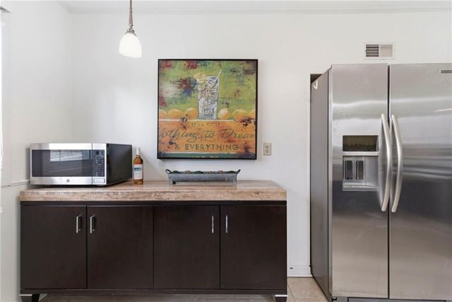 5107 Rock Creek Lane, Mission, KS 66205