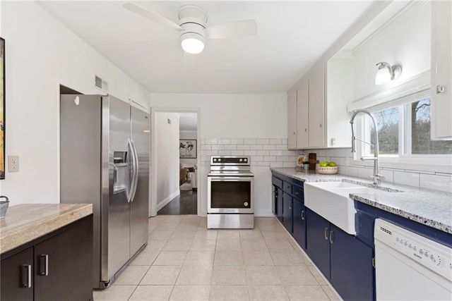 5107 Rock Creek Lane, Mission, KS 66205