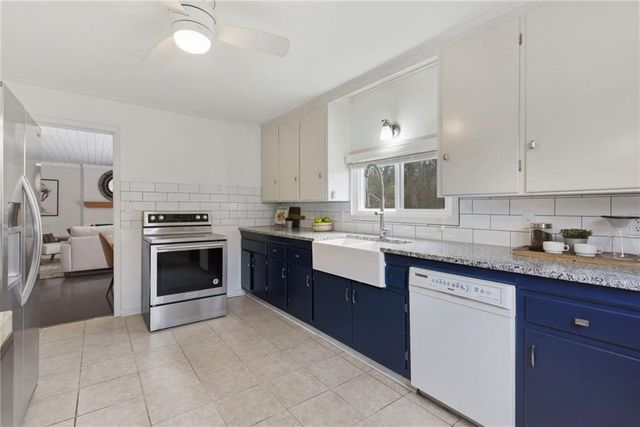 5107 Rock Creek Lane, Mission, KS 66205