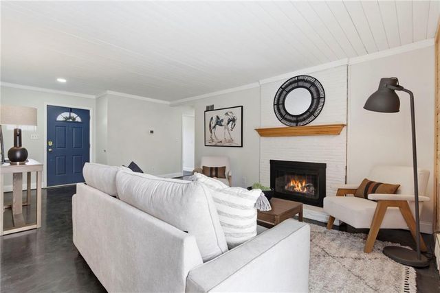 5107 Rock Creek Lane, Mission, KS 66205