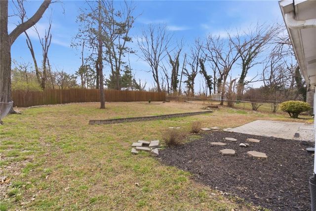 5107 Rock Creek Lane, Mission, KS 66205