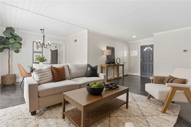 5107 Rock Creek Lane, Mission, KS 66205