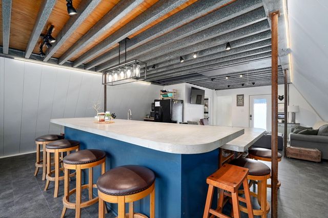 16576 S 1541 Road, Stockton, MO 65785