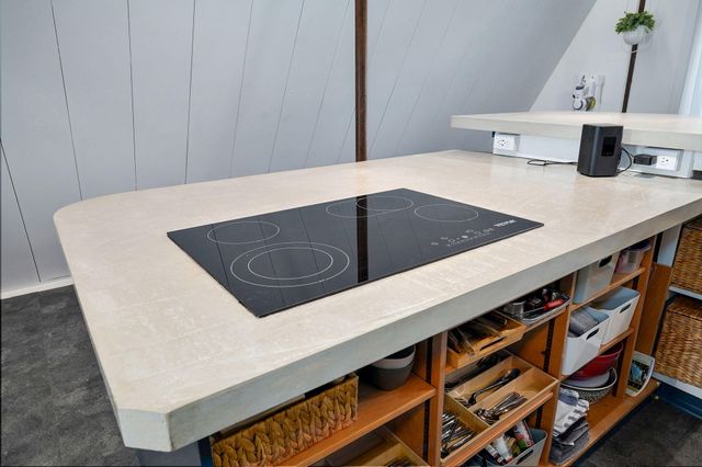 16576 S 1541 Road, Stockton, MO 65785