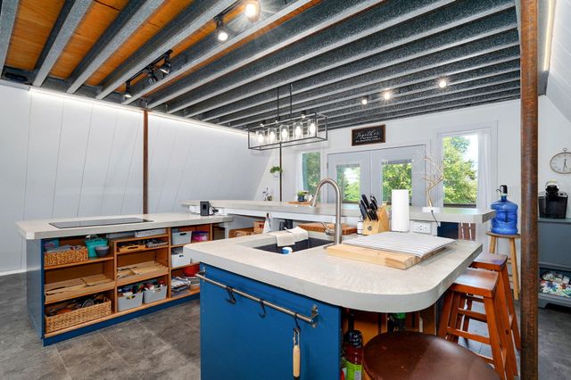 16576 S 1541 Road, Stockton, MO 65785