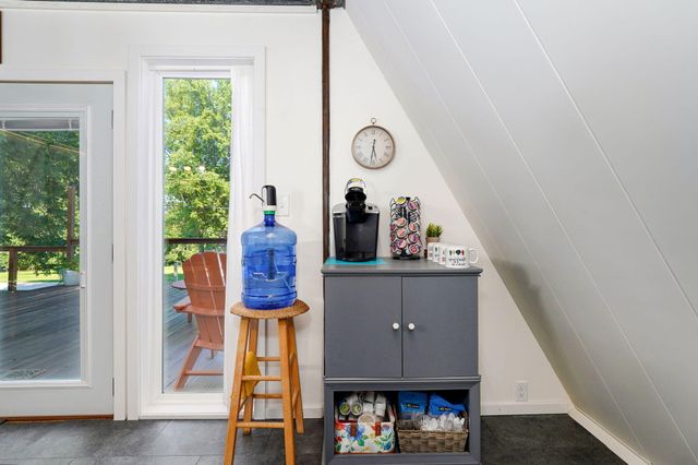 16576 S 1541 Road, Stockton, MO 65785