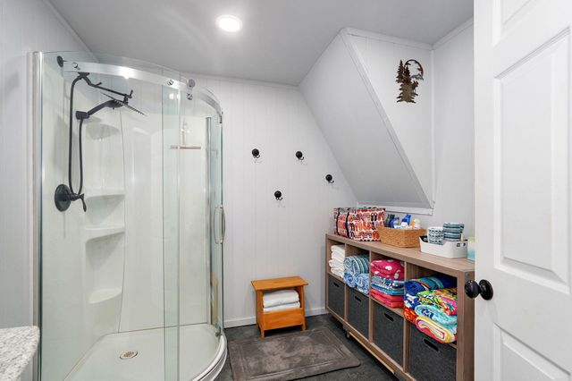 16576 S 1541 Road, Stockton, MO 65785