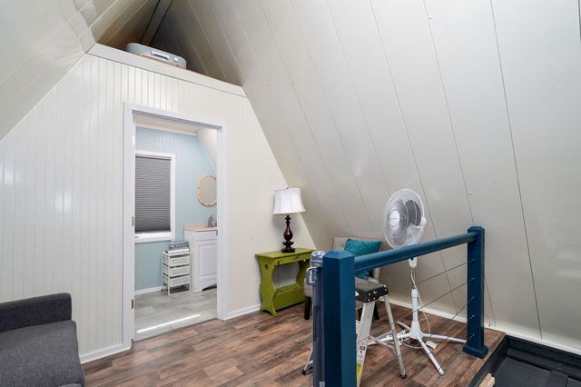 16576 S 1541 Road, Stockton, MO 65785