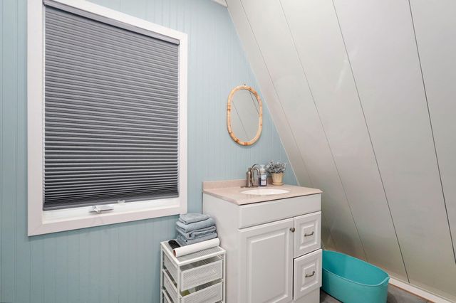 16576 S 1541 Road, Stockton, MO 65785