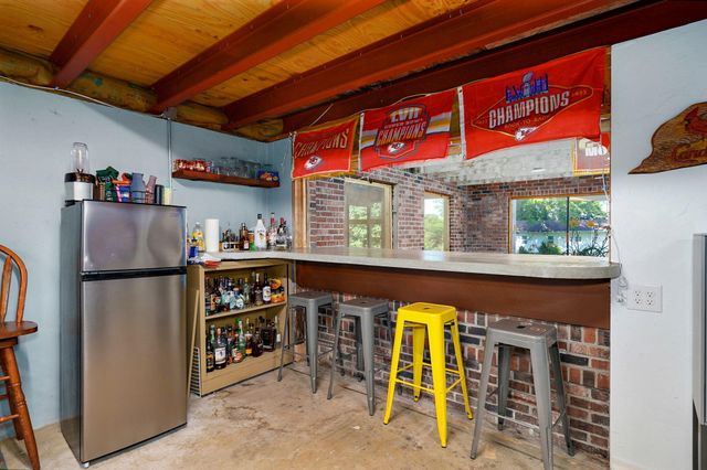 16576 S 1541 Road, Stockton, MO 65785