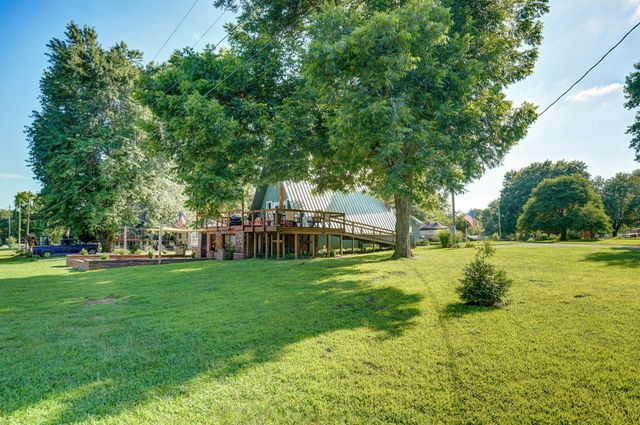 16576 S 1541 Road, Stockton, MO 65785