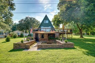 16576 S 1541 Road, Stockton, MO 65785