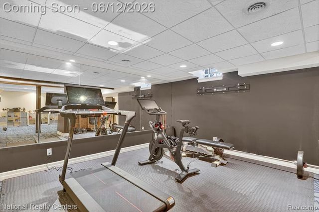 1042 Saint Andrews, Highland, MI 48357
