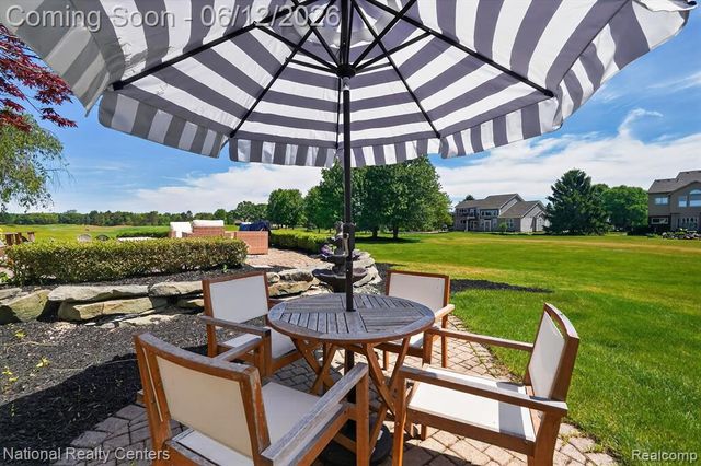 1042 Saint Andrews, Highland, MI 48357