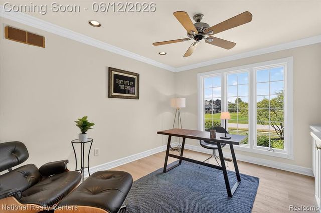 1042 Saint Andrews, Highland, MI 48357