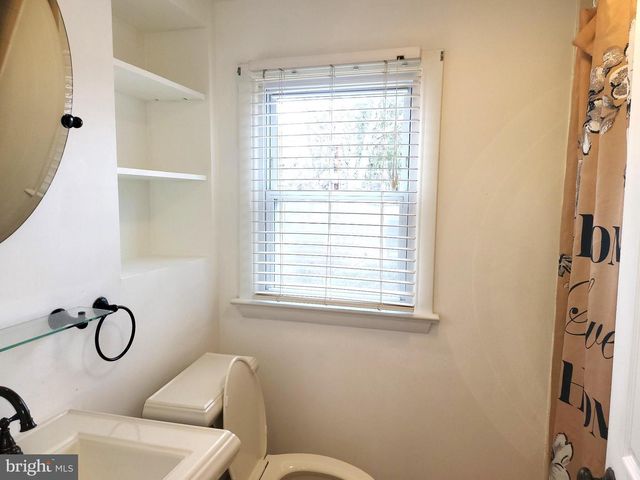 3414 CANBY ST, Harrisburg, PA 17109