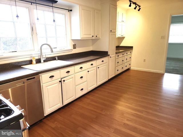 3414 CANBY ST, Harrisburg, PA 17109