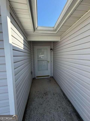 5277 Shirewick Drive, Lithonia, GA 30058