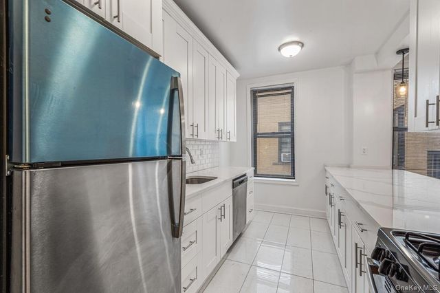 83-64 Talbot Street 6A, Kew Gardens, NY 11415