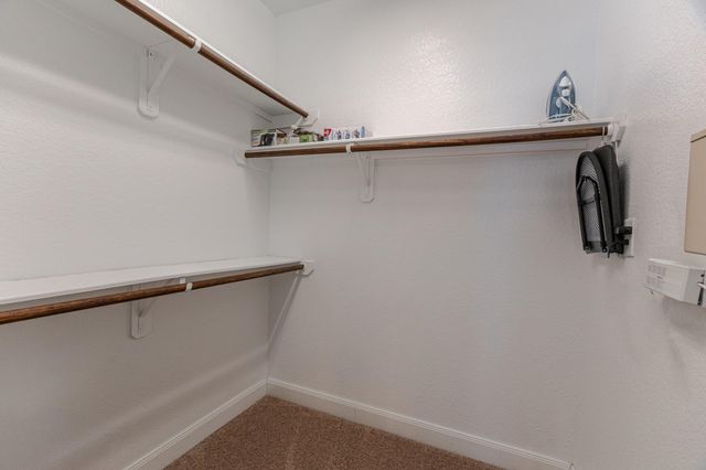 3 Pinestead Court, Tomball, TX 77375