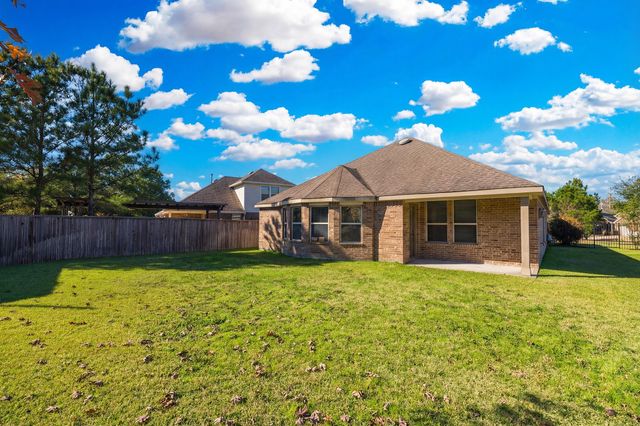 3 Pinestead Court, Tomball, TX 77375