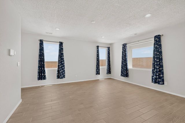 3209 Tazanita Loop SE, Rio Rancho, NM 87124