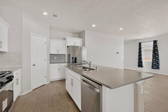 3209 Tazanita Loop SE, Rio Rancho, NM 87124
