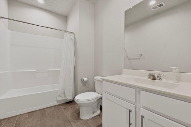 3209 Tazanita Loop SE, Rio Rancho, NM 87124