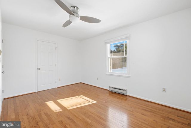 738 DENNIS AVE, Silver Spring, MD 20901