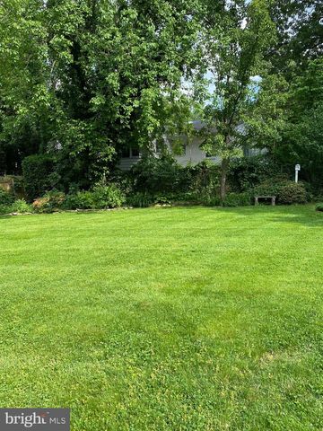 738 DENNIS AVE, Silver Spring, MD 20901