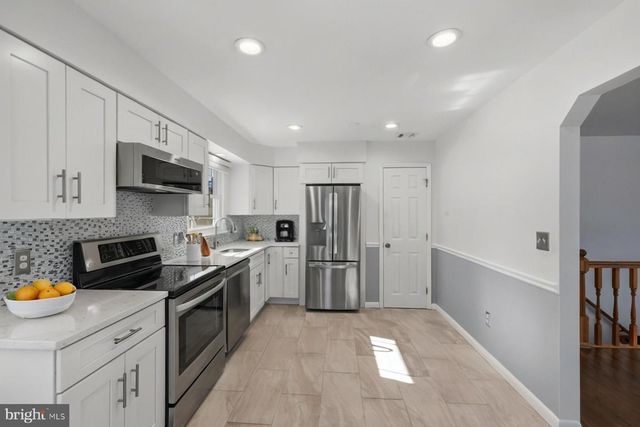 738 DENNIS AVE, Silver Spring, MD 20901