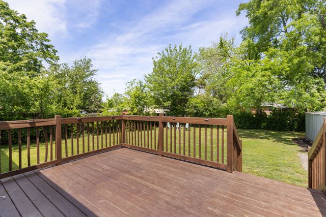 286 Garry Dr, Nashville, TN 37211