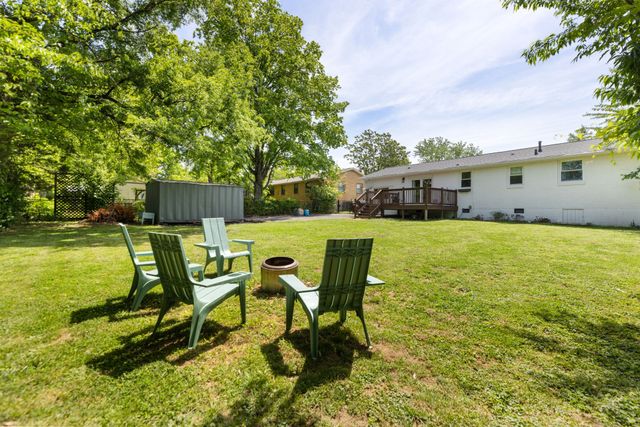 286 Garry Dr, Nashville, TN 37211