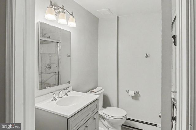 917 CEDAR GROVE RD, Broomall, PA 19008