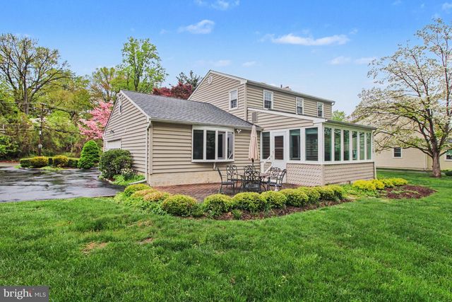 917 CEDAR GROVE RD, Broomall, PA 19008