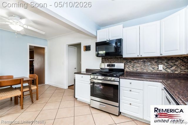 21514 Wheeler Street, Farmington, MI 48336