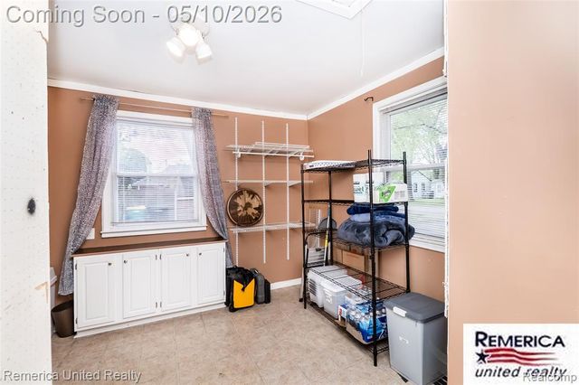 21514 Wheeler Street, Farmington, MI 48336
